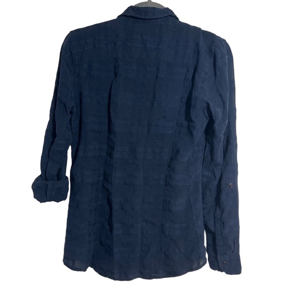 Eddie Bauer SM Collared Button Down Blouse - Picture 2 of 4